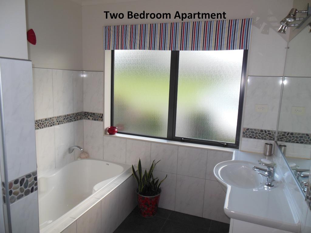 Silverdale Garden Stay Орева Номер фото